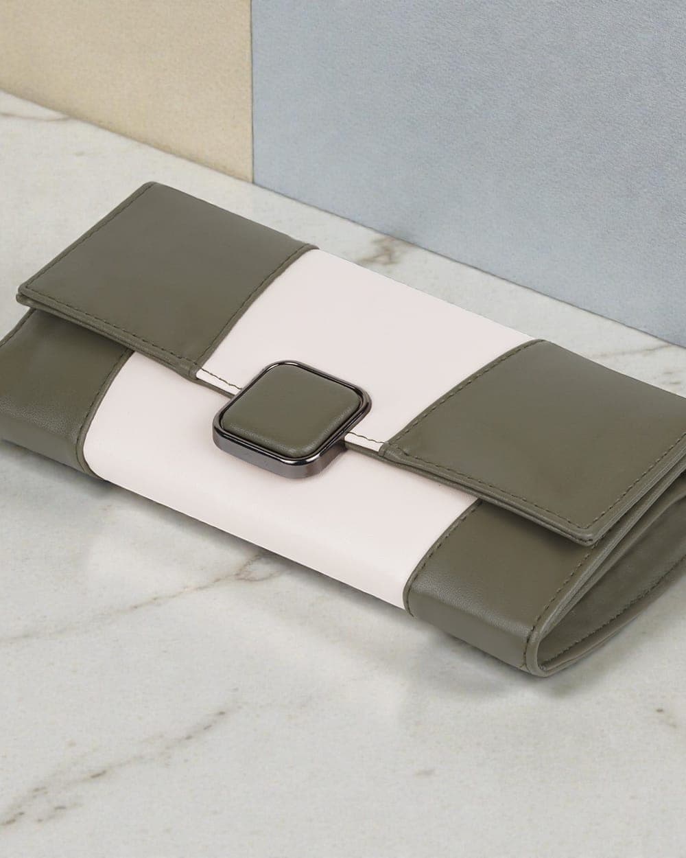 Pari Duo Colour-Block Wallet — Olive — view 1 of 3